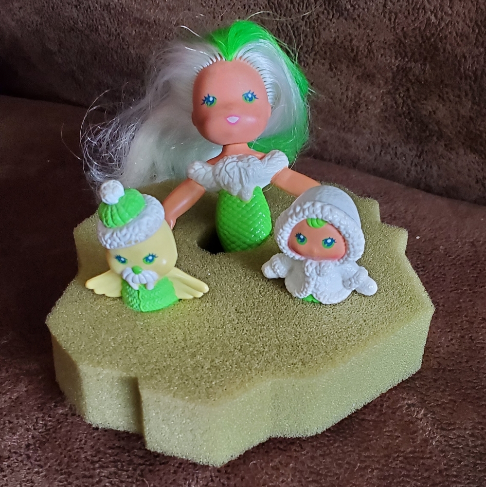 1980 Little Mermaid bath set